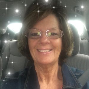 Meet your Posher, Debbie